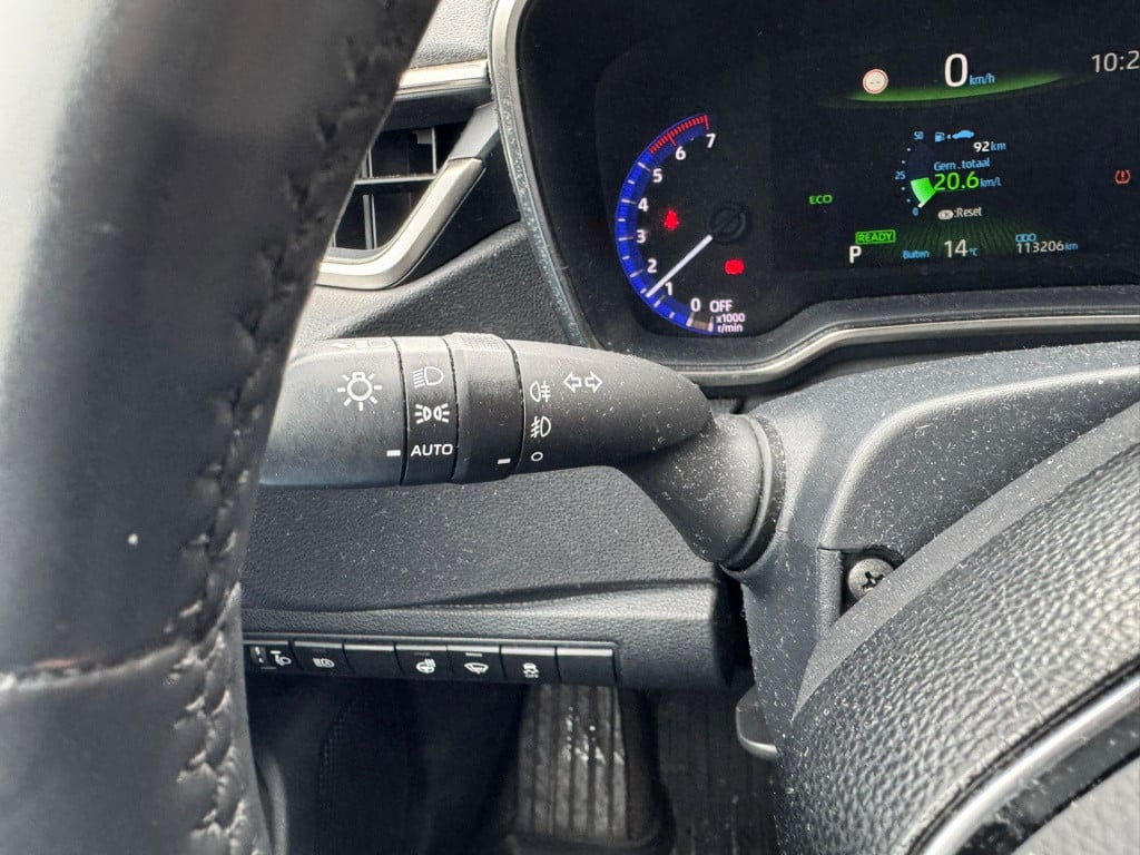 Toyota Corolla Touring Sports 1.8 hybrid active