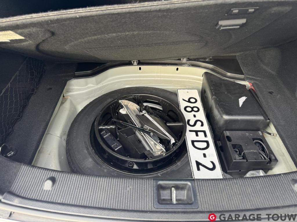 Mercedes-Benz C-Klasse coupé 180 *origineel nl, 2e eigenaar*