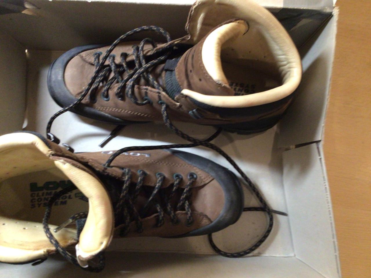 Lowa bergschoenenwandelschoenen maat 38