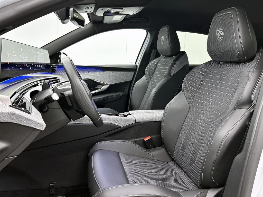 Peugeot 3008 hybrid 145pk automaat gt | rijklaar | elektrische achterkep | 