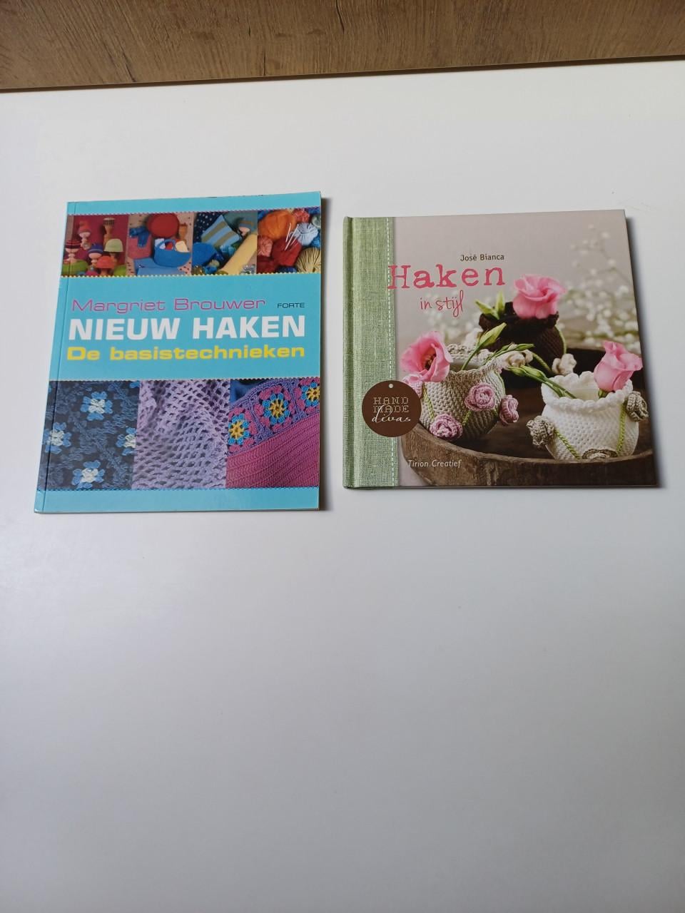 HAAKBOEKEN en BREIBOEKEN