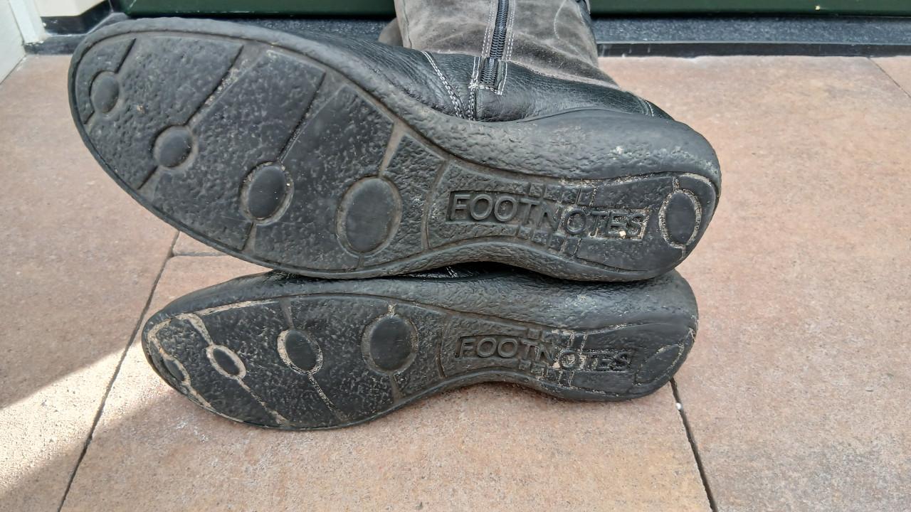 Hoge laars laarzen grijs apart 40/39 FOOTNOTES