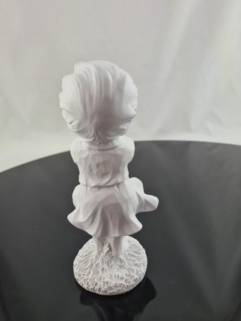 Beeldje Meisje met vogeltje