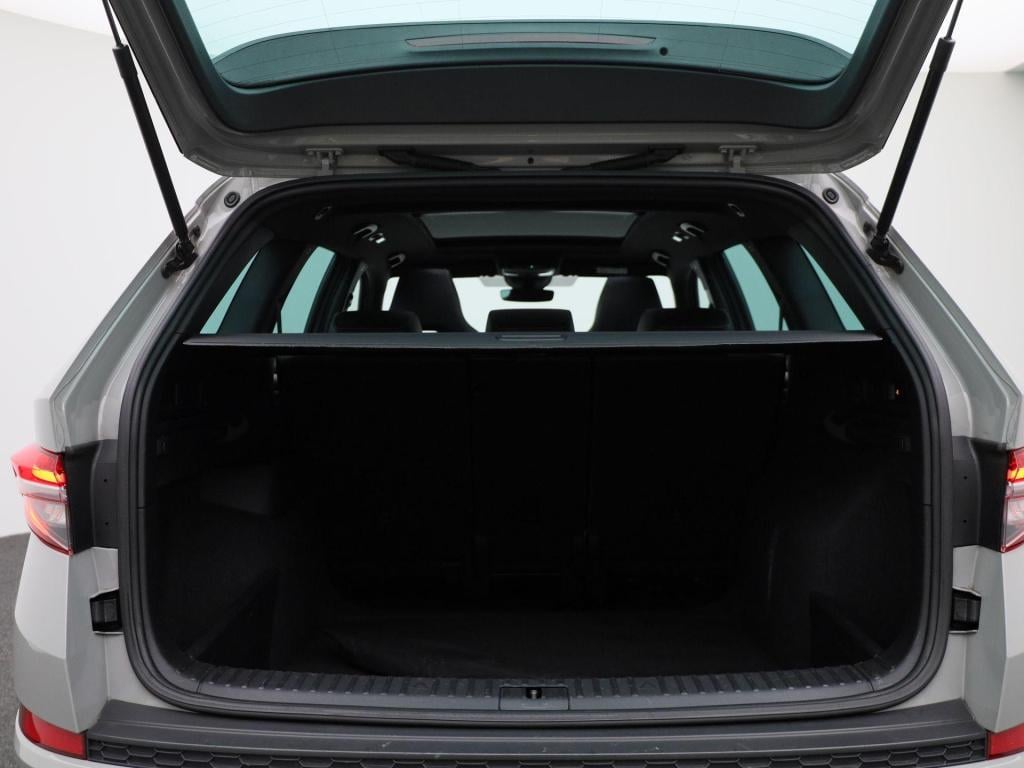 Skoda Kodiaq 1.5 tsi sportline business | automaat | trekhaak | panoramadak