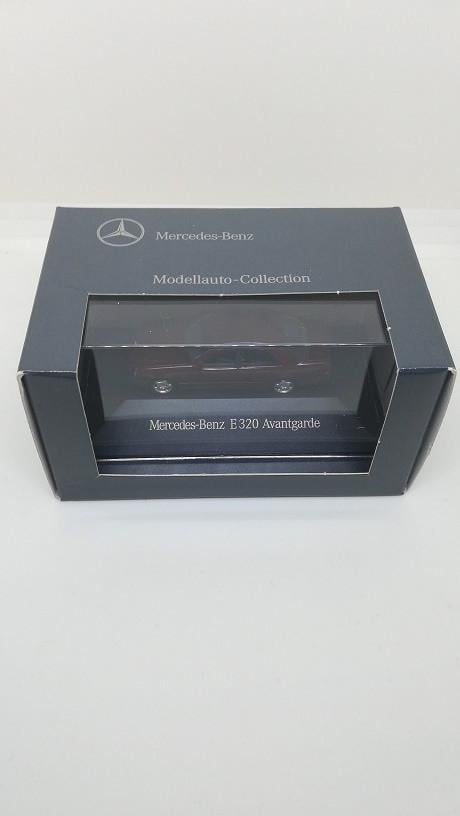 10 Mercedes Schaalmodellen 1:87 in Mercedes O.V.P.