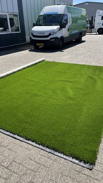 Sterk kunstgras 2,9 x 4,0 m - 38 mm sprieten