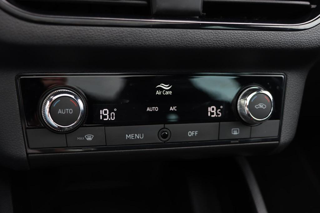 Skoda Scala 1.0 tsi sport business