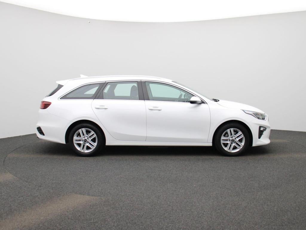 Kia Ceed Sportswagon 1.0 t-gdi dynamicline | apple carplay | climate contro