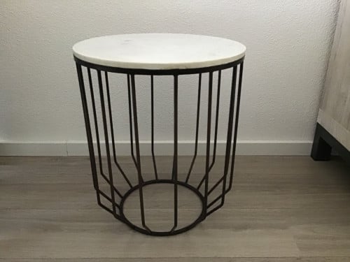 Bijzettafel marmer rond