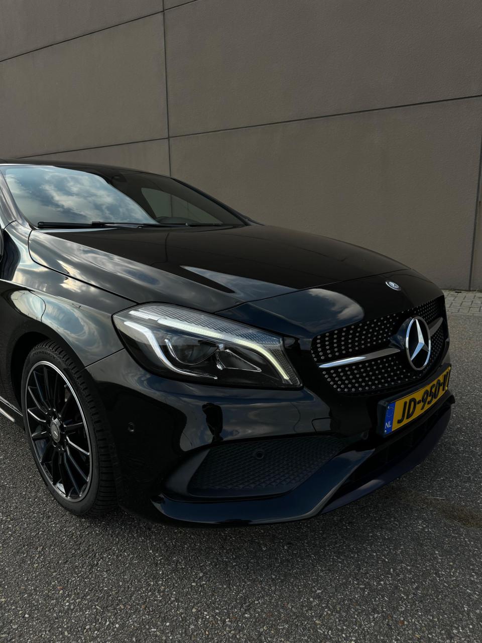 Zeer nette, goed onderhouden Mercedes A-Klasse AMG Night Pakket
