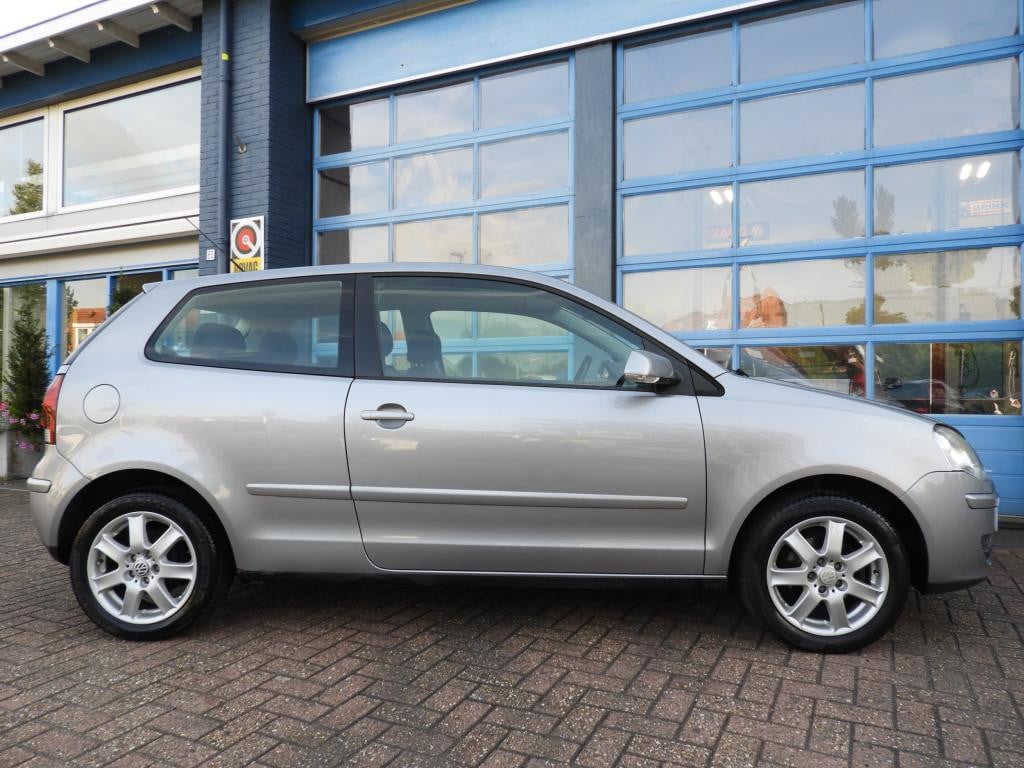 Volkswagen Polo 1.4-16v turijn