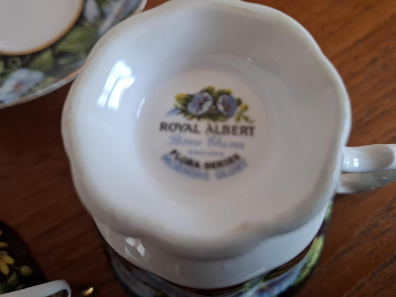 Royal Albert kop en schotel