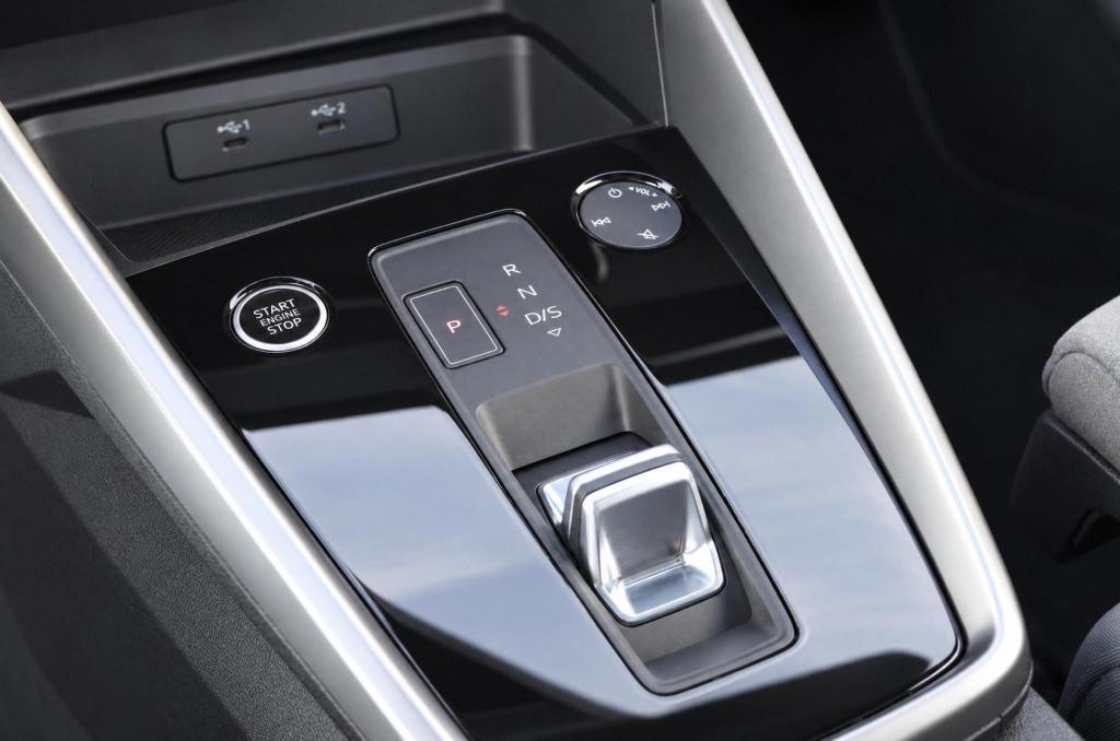 Audi A3 sportback 45 tfsi e s edition competition 245pk s-tronic | soh 91,3