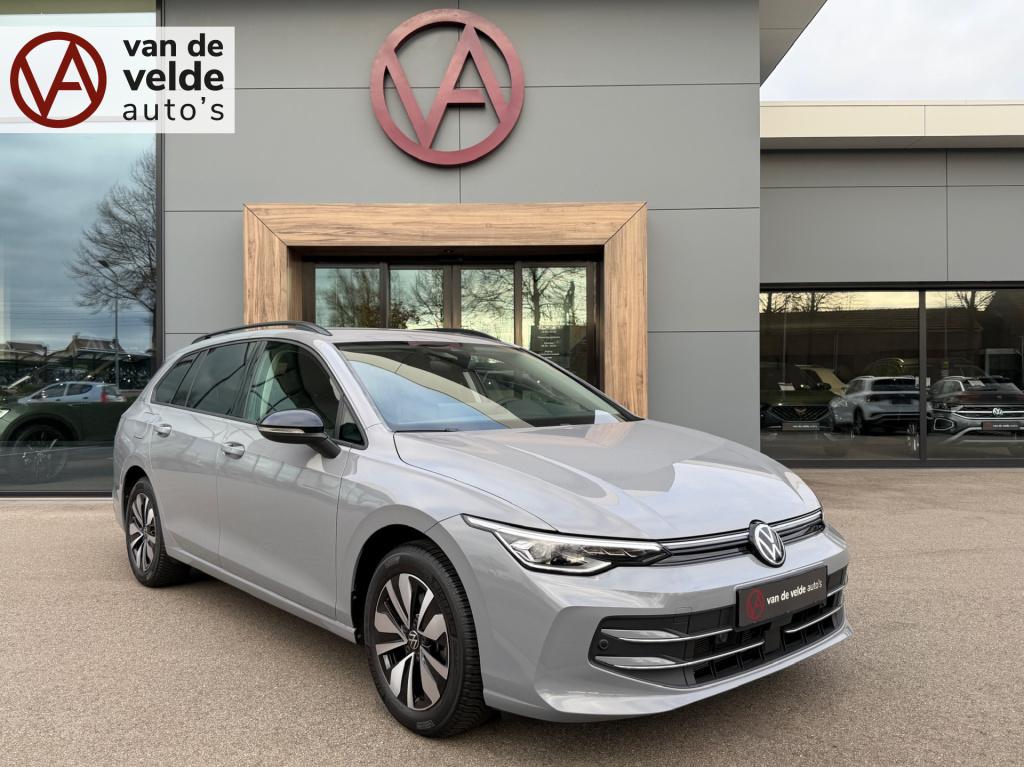 Volkswagen Golf 1.5 tsi 150pk goal | trekhaak | camera | dode hoek | rijkla