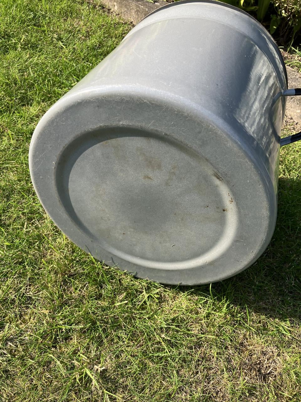 Emaille stomer – middelgrote steriliseerketel 32cm