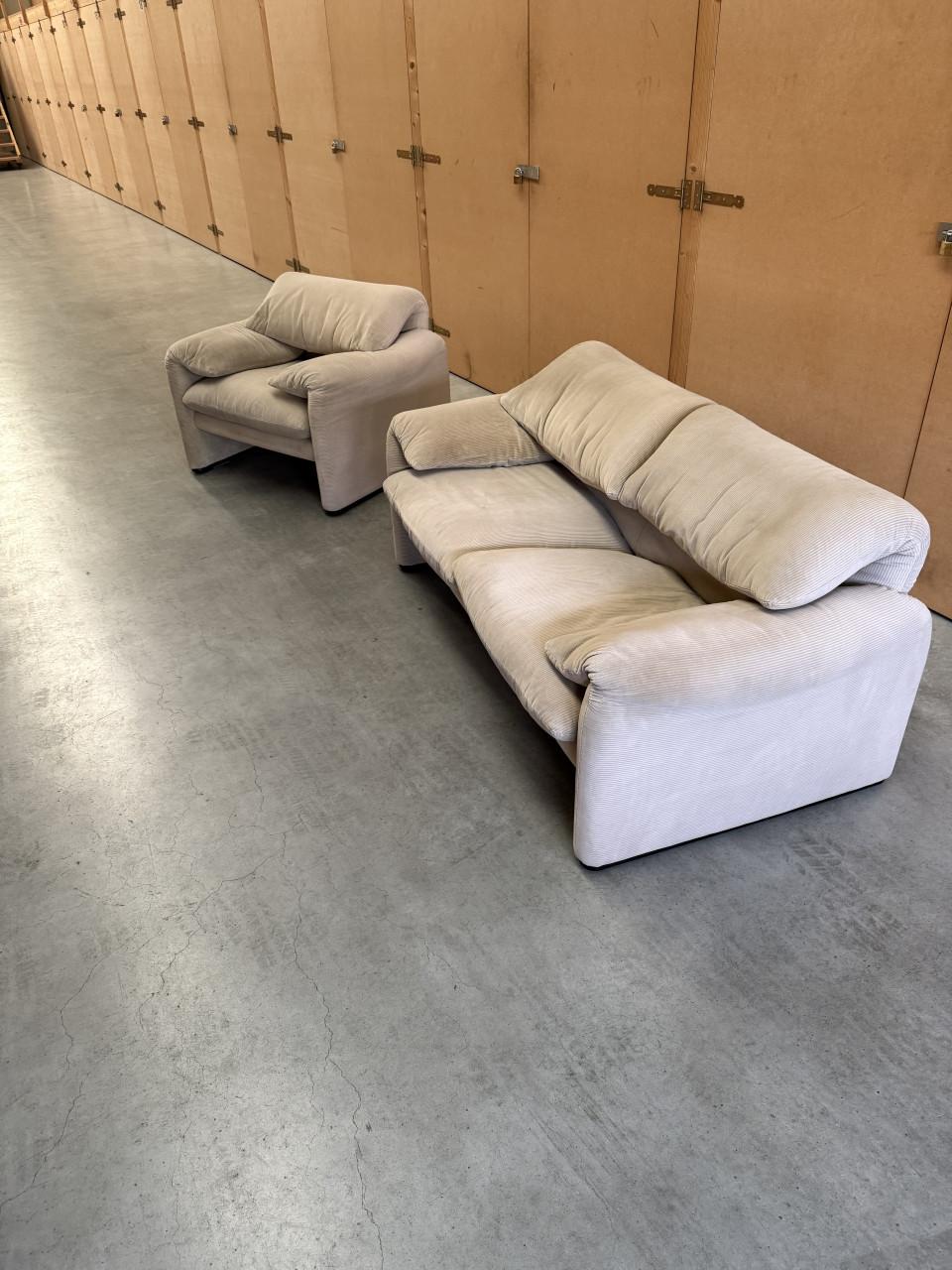 Cassina Maralunga 1 zits en 2 zits bank