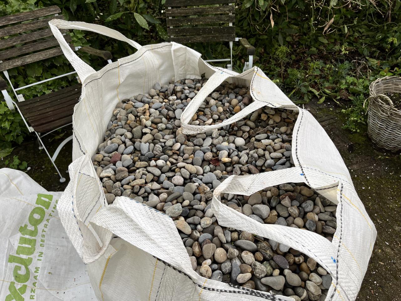 Grote baal grind / kiezels