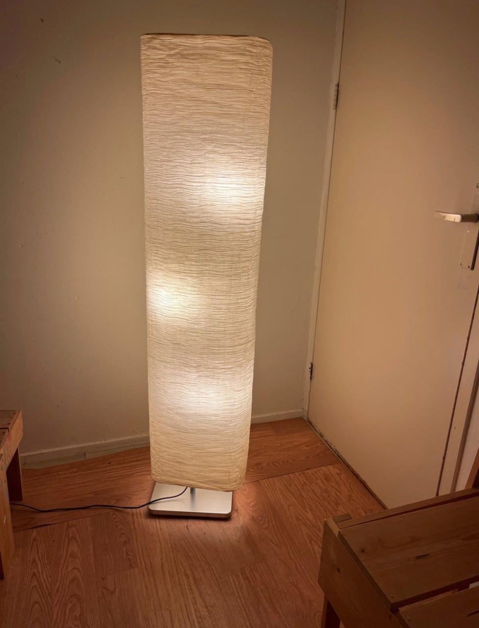 2 ikea vloerlampen