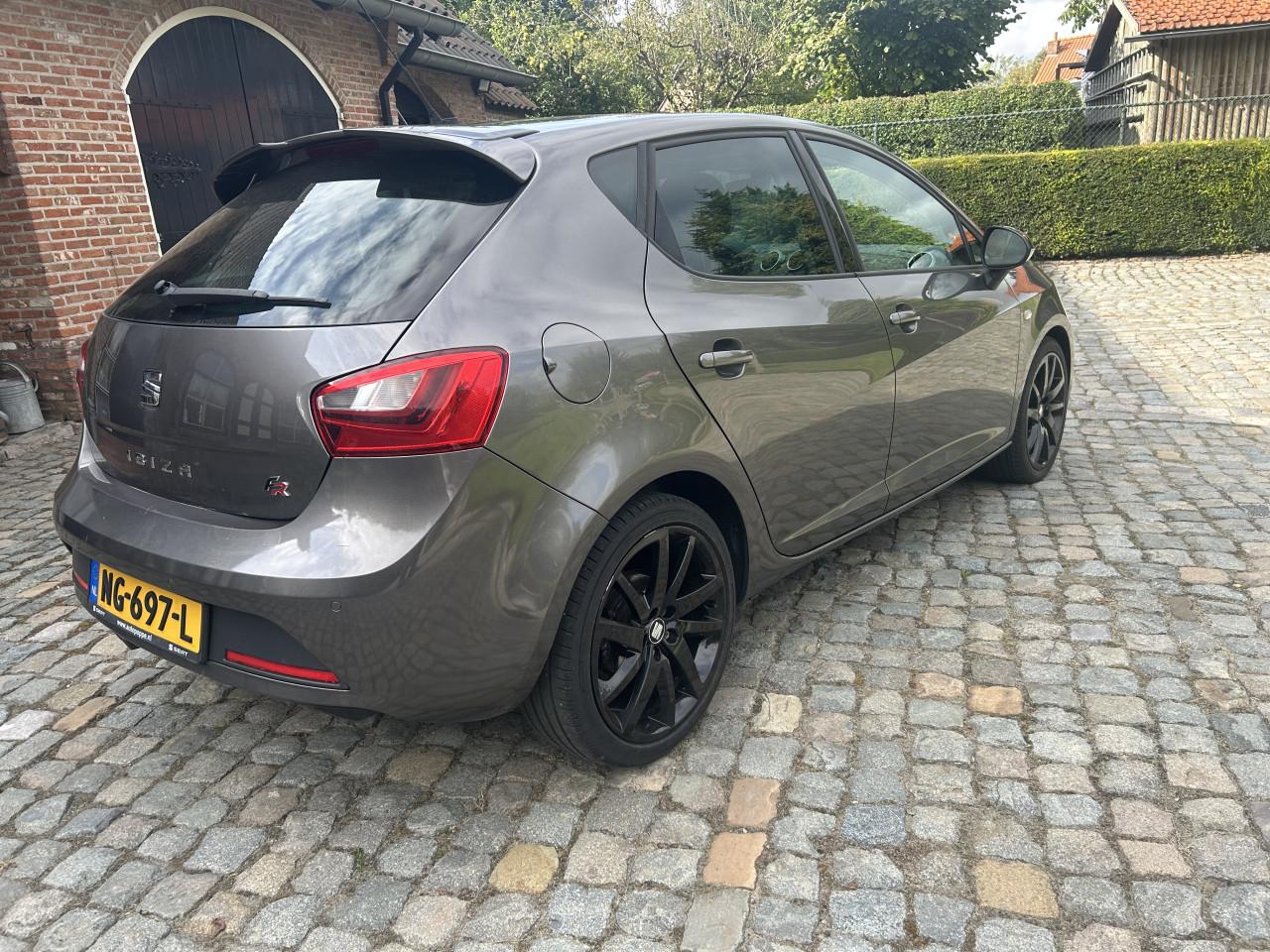 Seat Ibiza. FR 2017. 241900 km