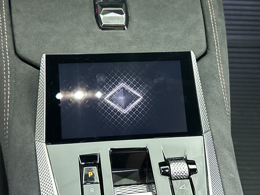 Ds Ds 4 e-tense performance line+ | rijklaar | trekhaak achter |