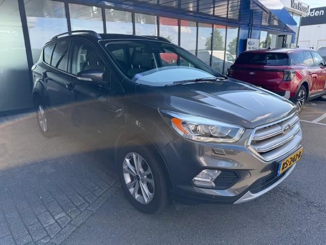 Ford Kuga 1.5 ecoboost titanium | nieuw binnen | automaat | awd | stoel, st