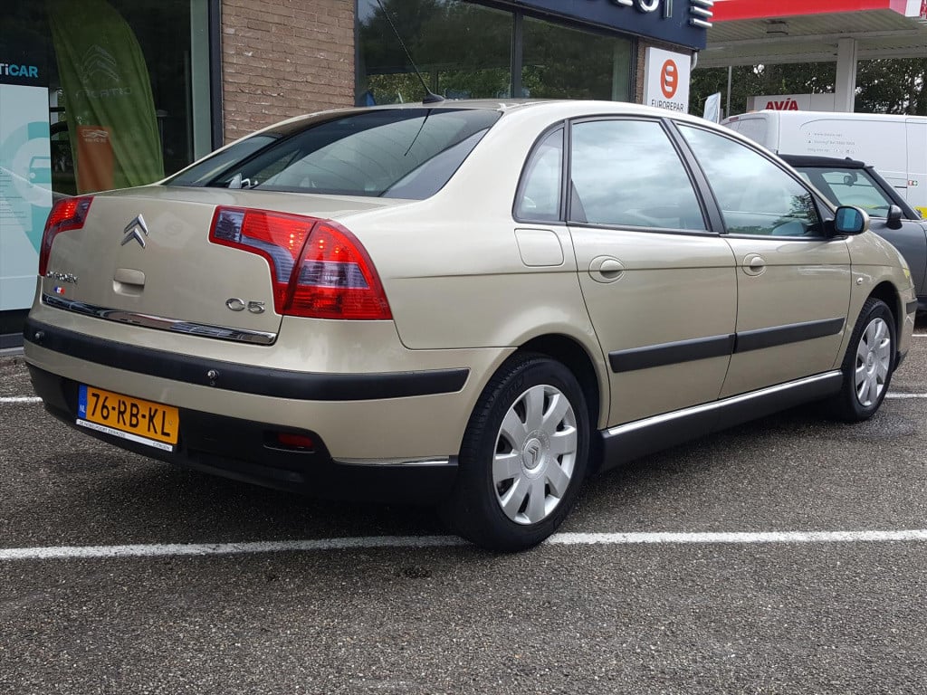 Citroen C5 2.0 16v ligne prestige cruise & climate control | parkeersensore