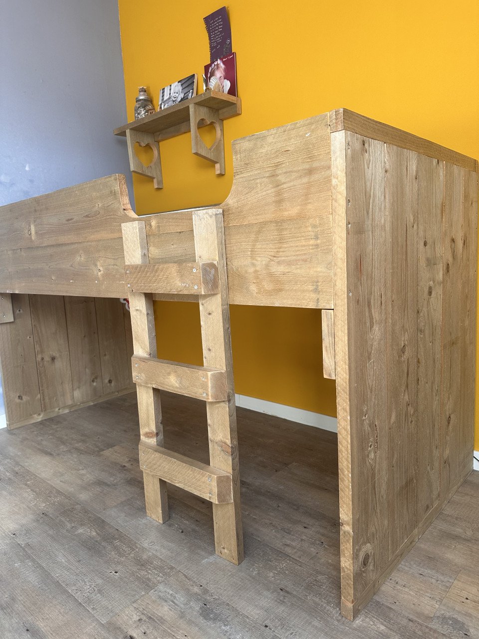 Steigerhouten bed, perfecte staat