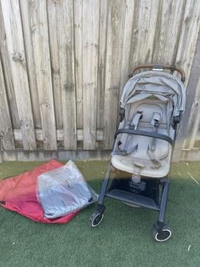 Joolz Aer + delightful grey buggy