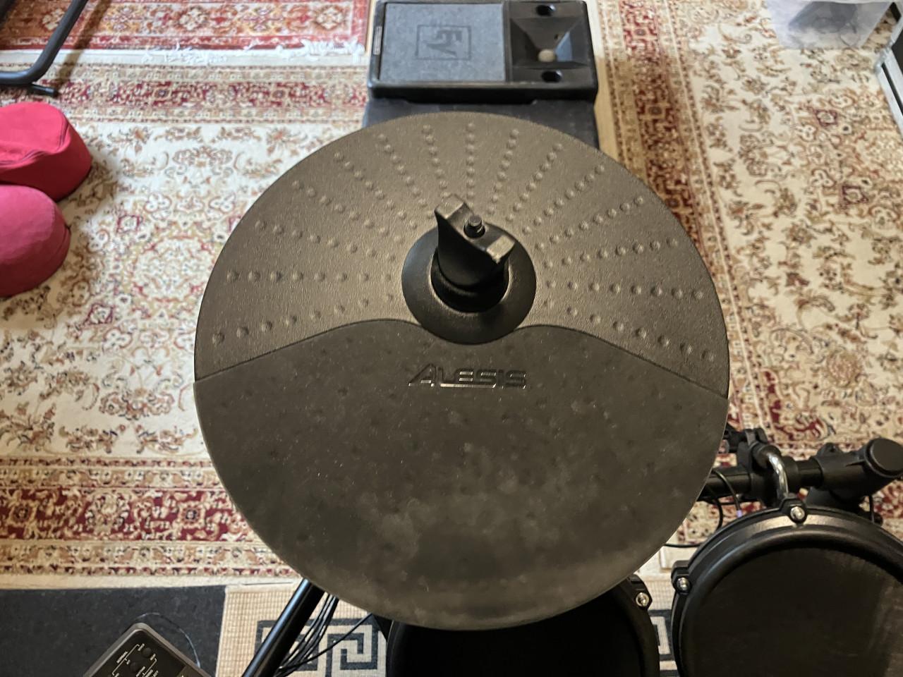 Alesis Nitro Mesh Kit