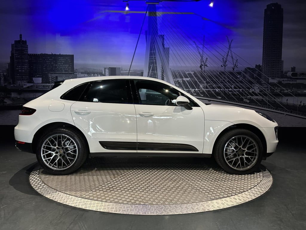 Porsche Macan 3.0 s *luchtvering*sportchrono*stoelventilatie