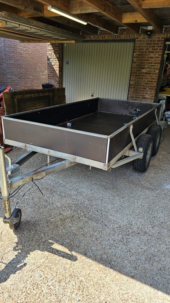 Aanhanger 2-assen 1600-2500kg