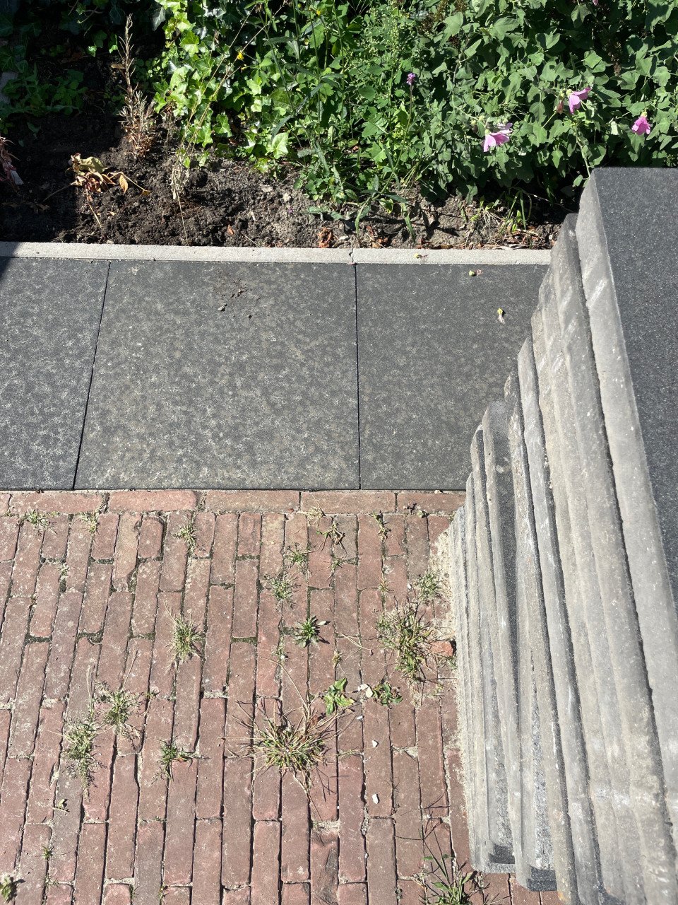 15 stuks 60x60x6 betontegels
