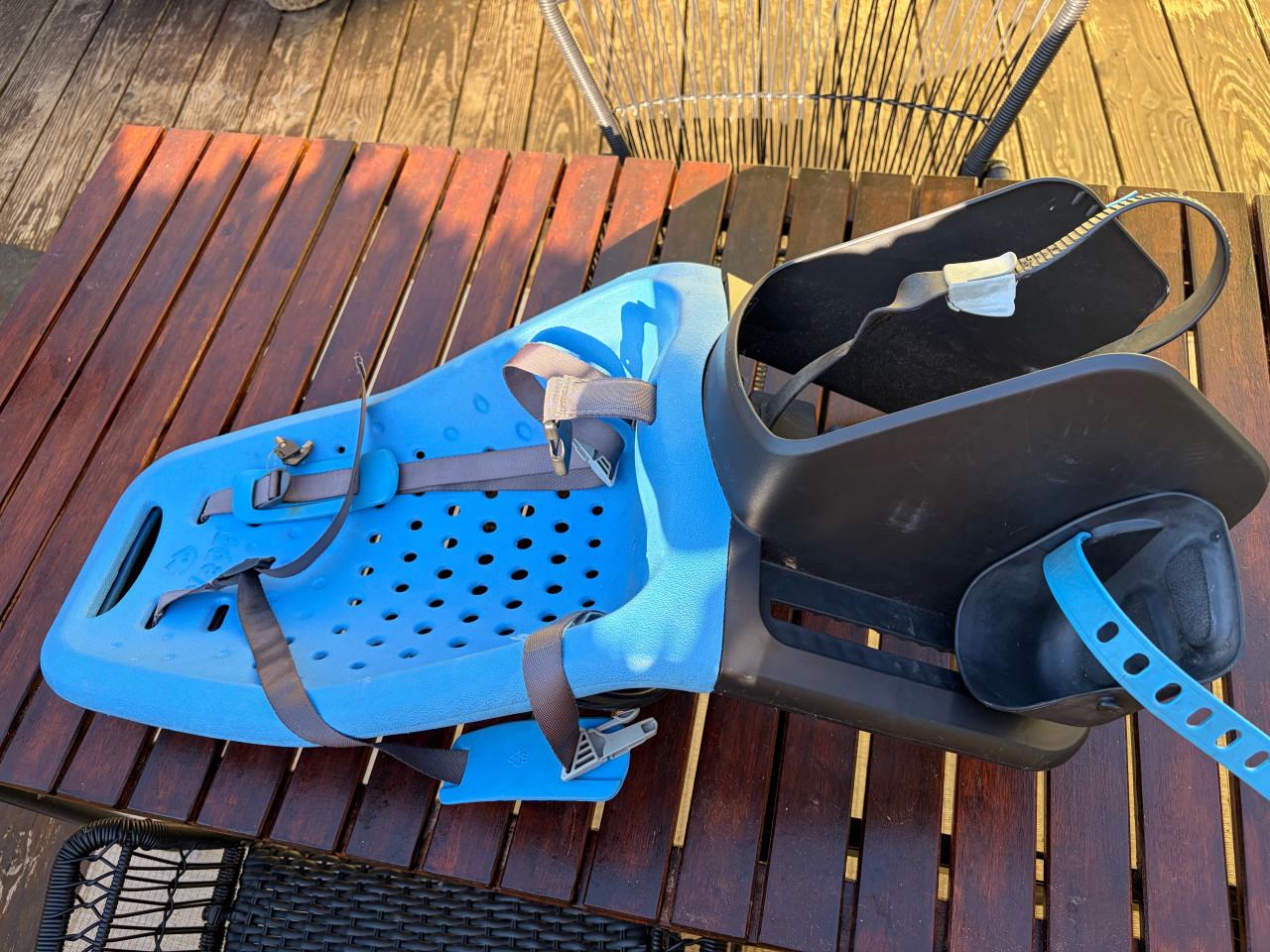 Thule Yepp Maxi fietsstoeltje achter — blauw
