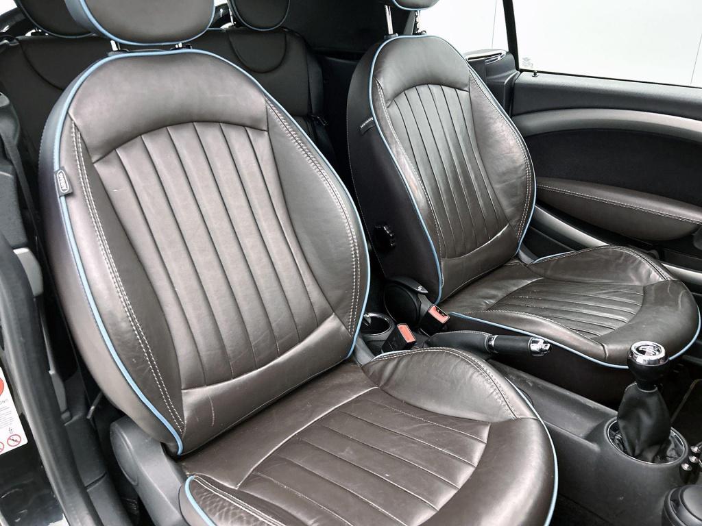 Mini Cooper Cabrio mini 1.6 | lmv | parkeer sensoren | leder | cruise contr