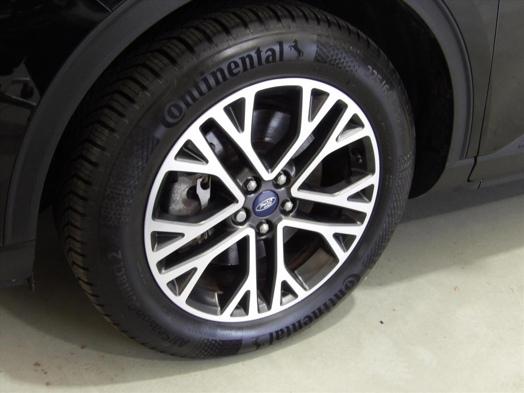 Ford Kuga 2.5 phev e-cvt 225pk titanium