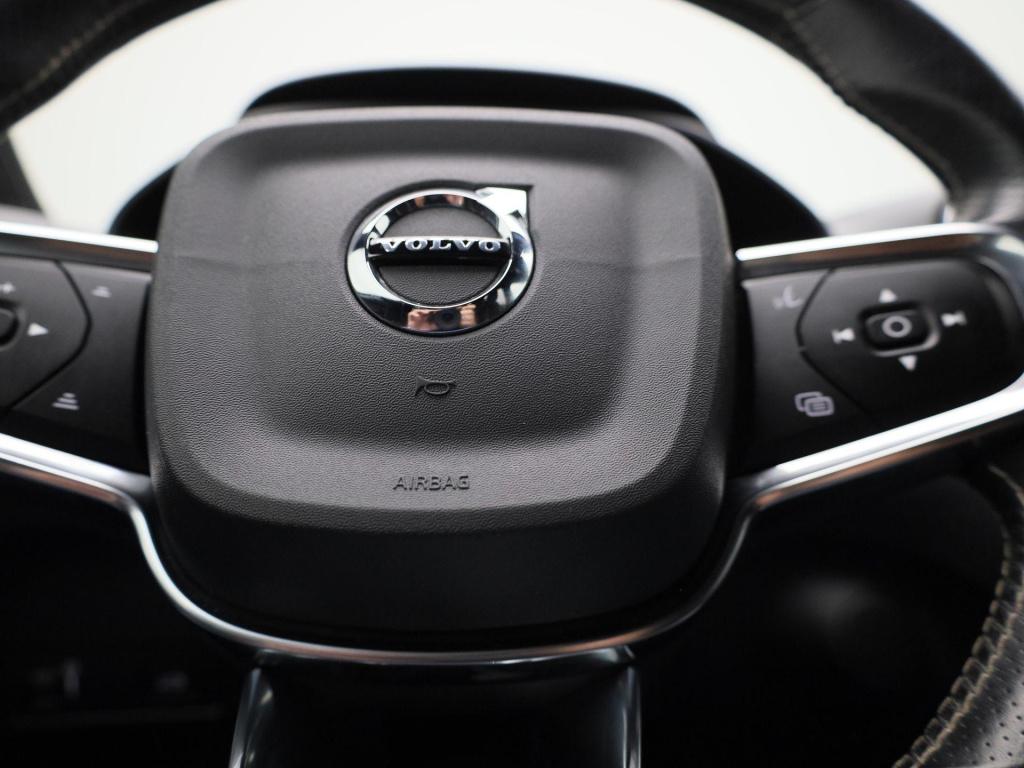 Volvo XC40 recharge p8 awd r-design | automaat | apple carplay / android au