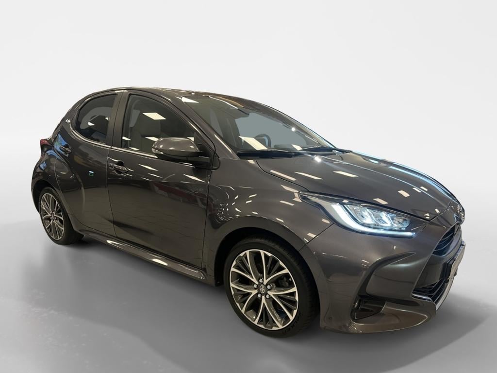 Toyota Yaris 1.5 hybrid executive
