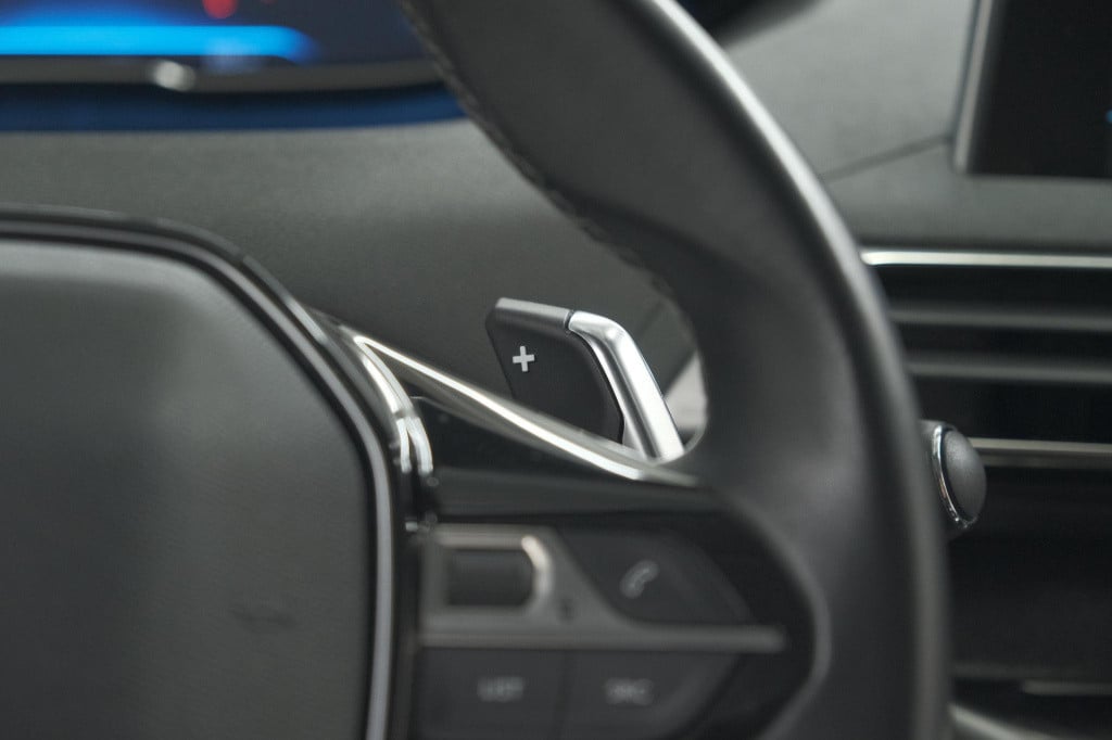 Peugeot 3008 puretech 130 eat8 blue lease premium | camera | elektronische 