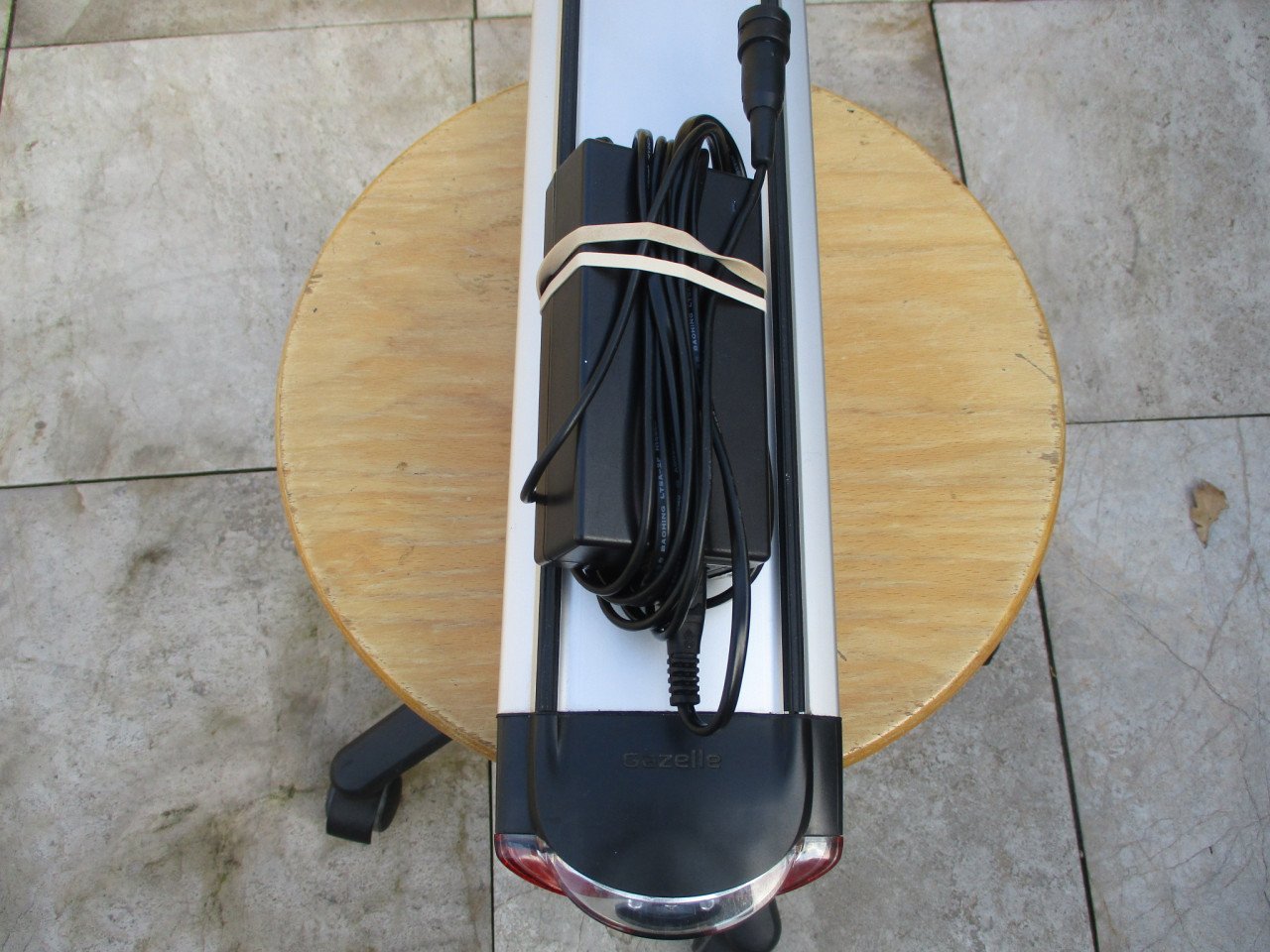 Zgan accu met oplader Gazelle elektrische fiets