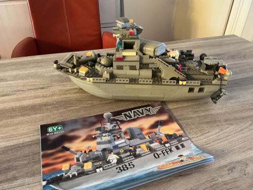 “Lego” grijze torpedojager (merk Sluban)