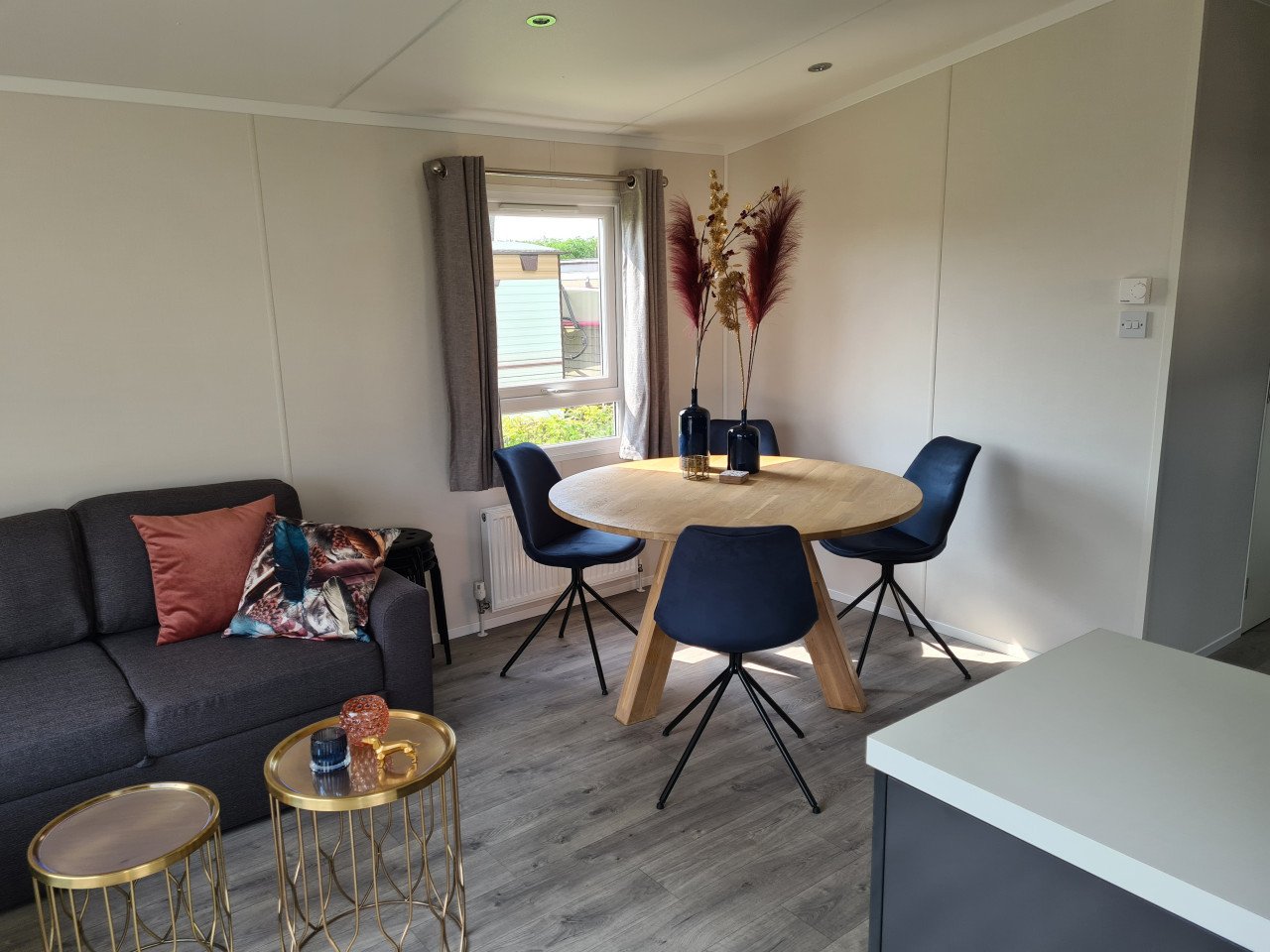 TE HUUR Chalet op camping De Paardekreek Kortgene