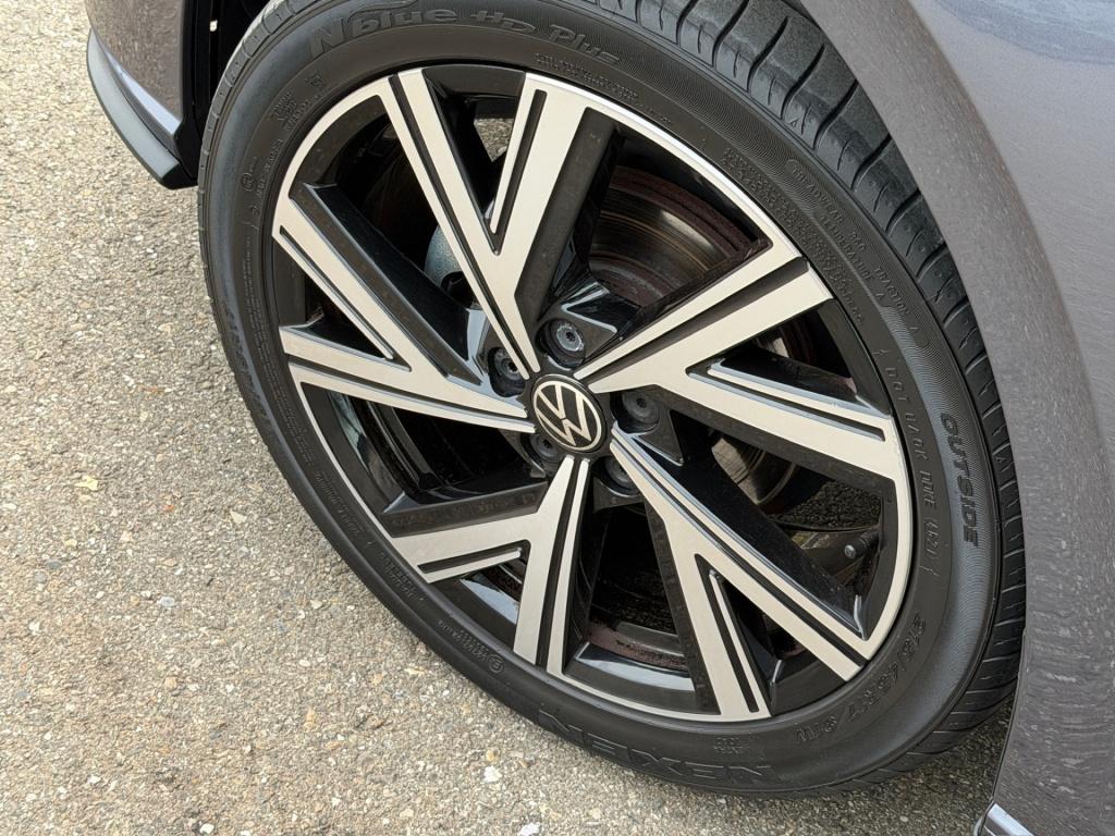 Volkswagen Polo 1.0 tsi r-line | iq light | led gril | climate | carplay | 