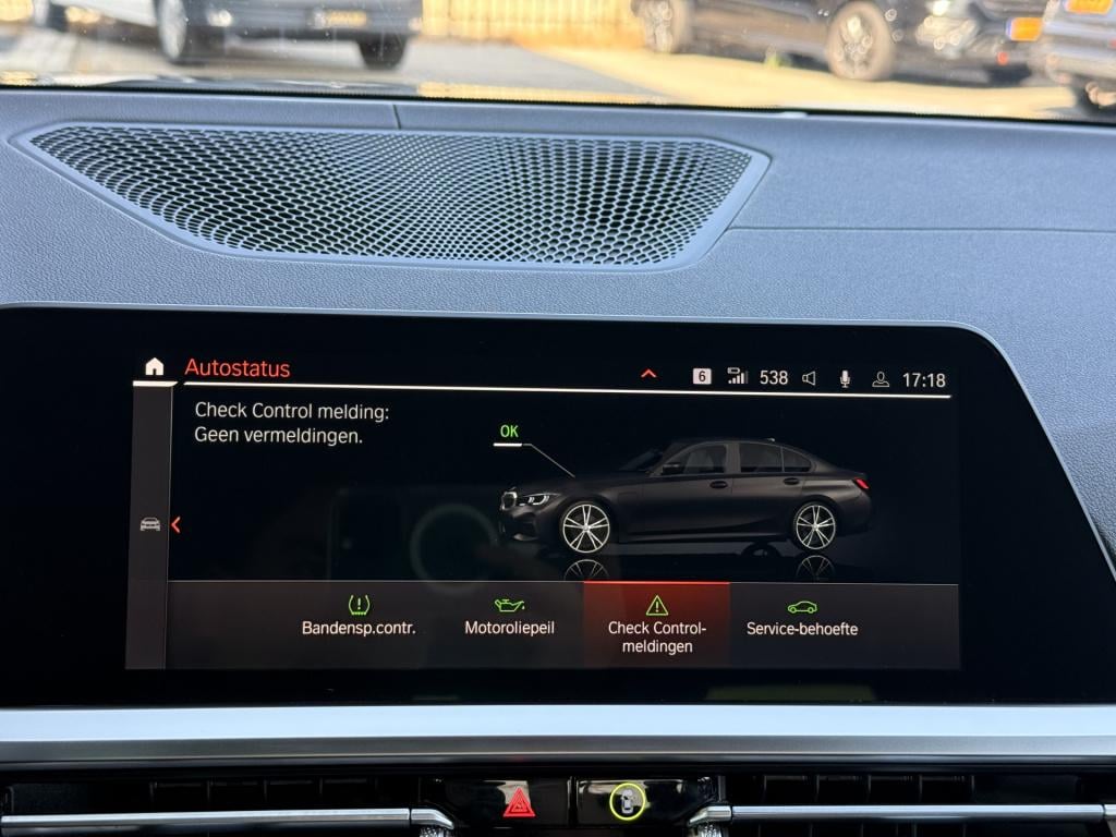 BMW 3-serie 330e m-sport | 360 | pano | leder | acc | stoelverwarming | app
