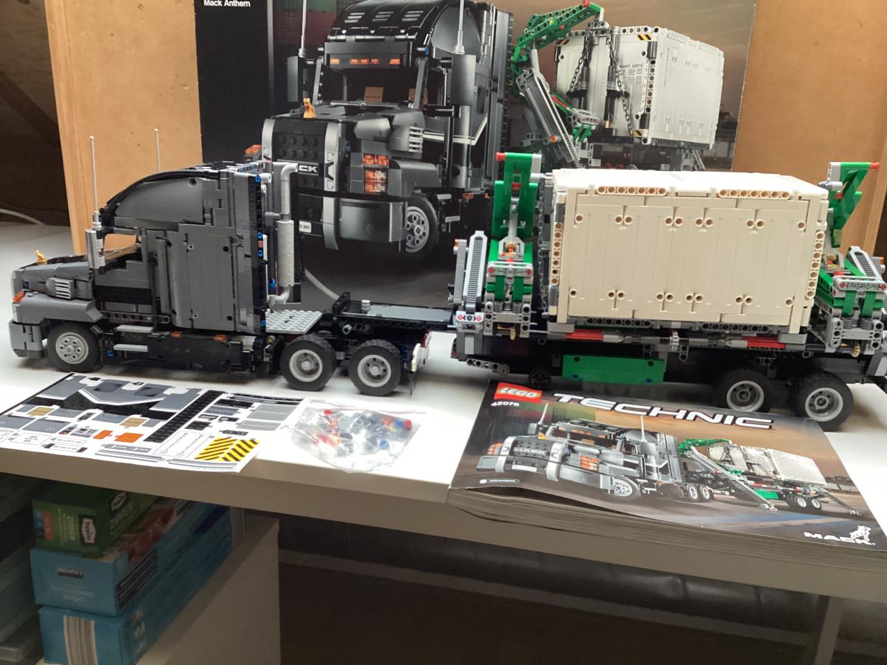 Lego Technic set 42078 Mack Anthem, in nieuwstaat, 1x gebouwd.