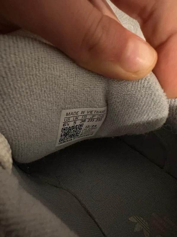 Z.G.A.N. Adidas campus maat 38