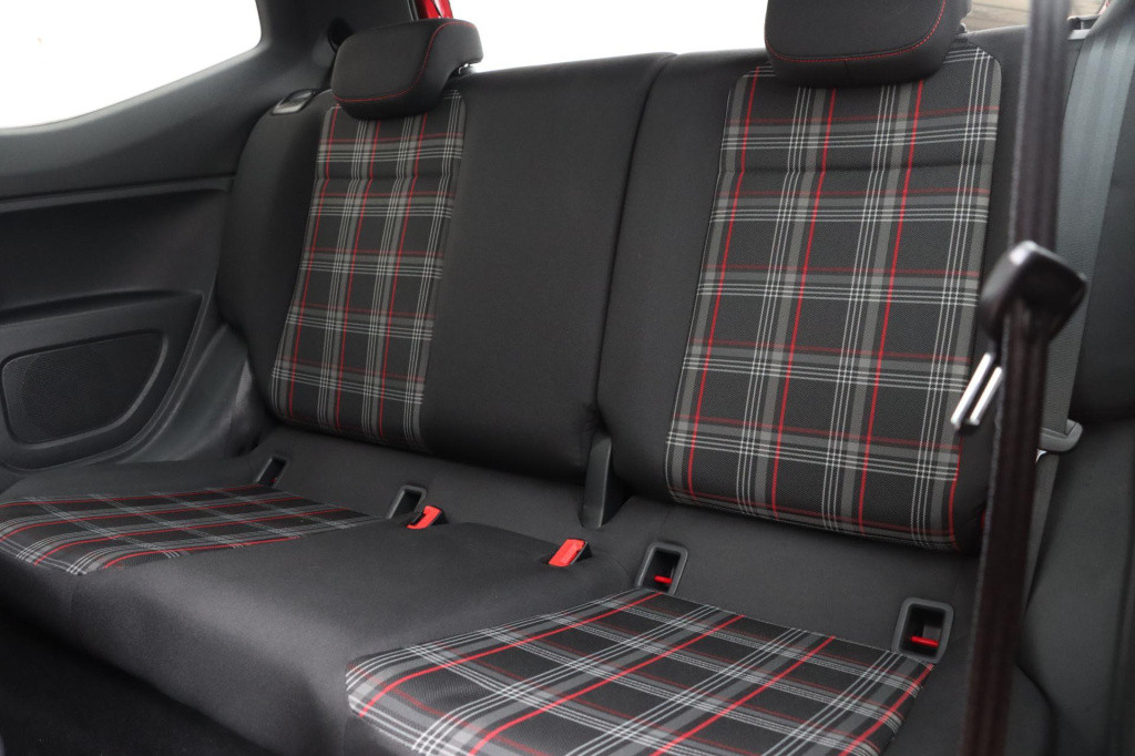 Volkswagen UP! 1.0 tsi gti 116pk