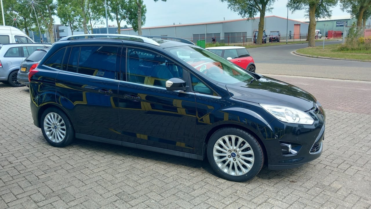 Ford GRAND C-MAX 1.0 Lease Titanium 7p bj:2014 airco navigatie i.z.g.st