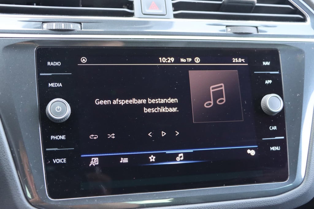 Volkswagen Tiguan 1.5 tsi r-line 150pk dsg7