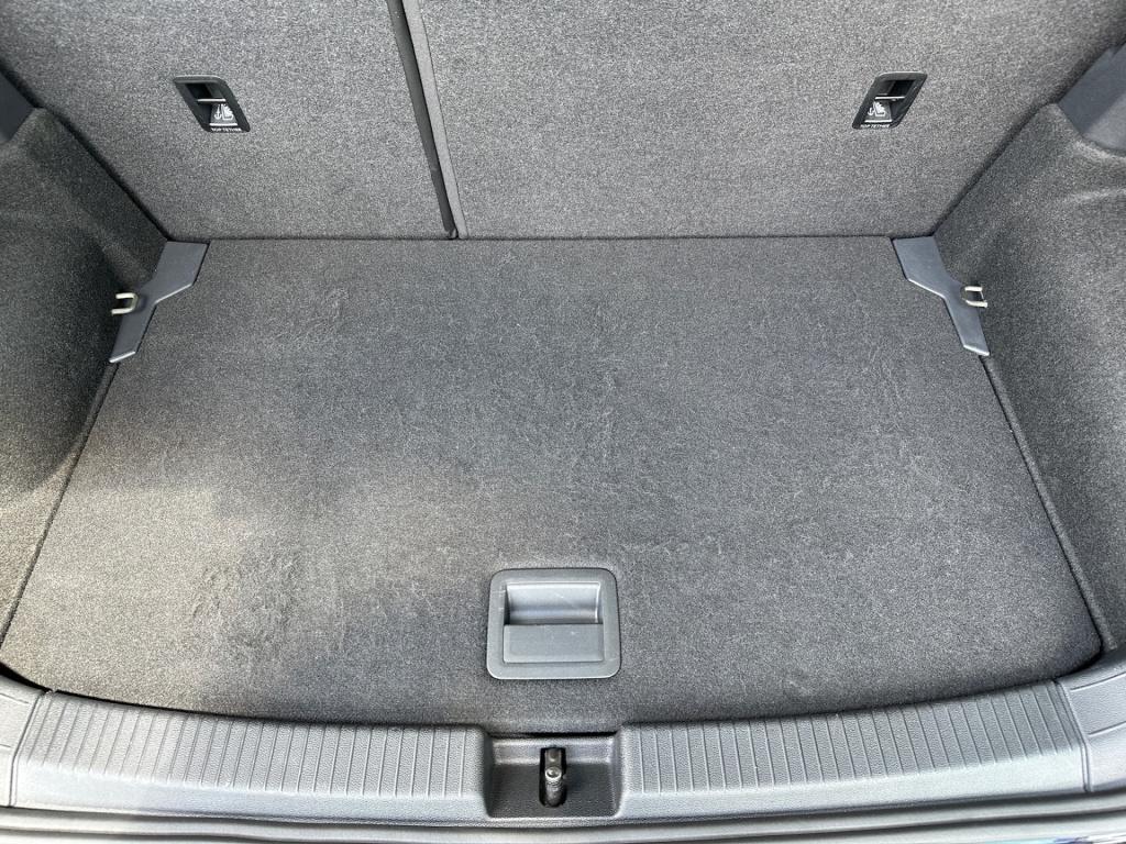 Volkswagen T-cross 1.0 tsi 115pk dsg goal | trekhaak | 4-season | navi | st