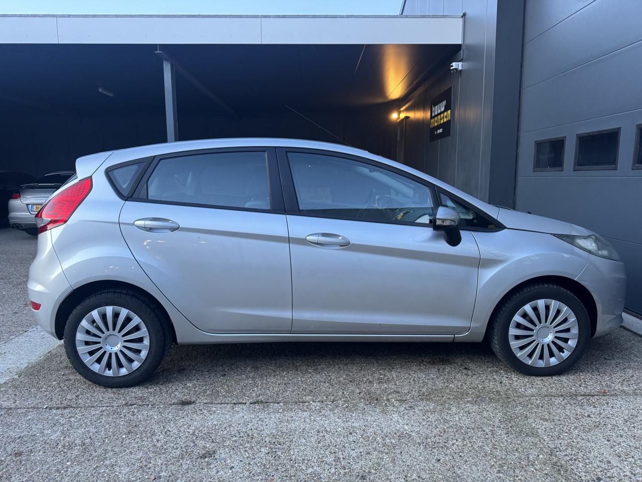 Ford Fiesta 1.25 44KW Limited 5DRS 2009  Airco Apk  Nap
